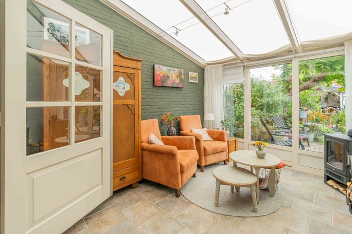 Foto 9 van Emmastraat 48