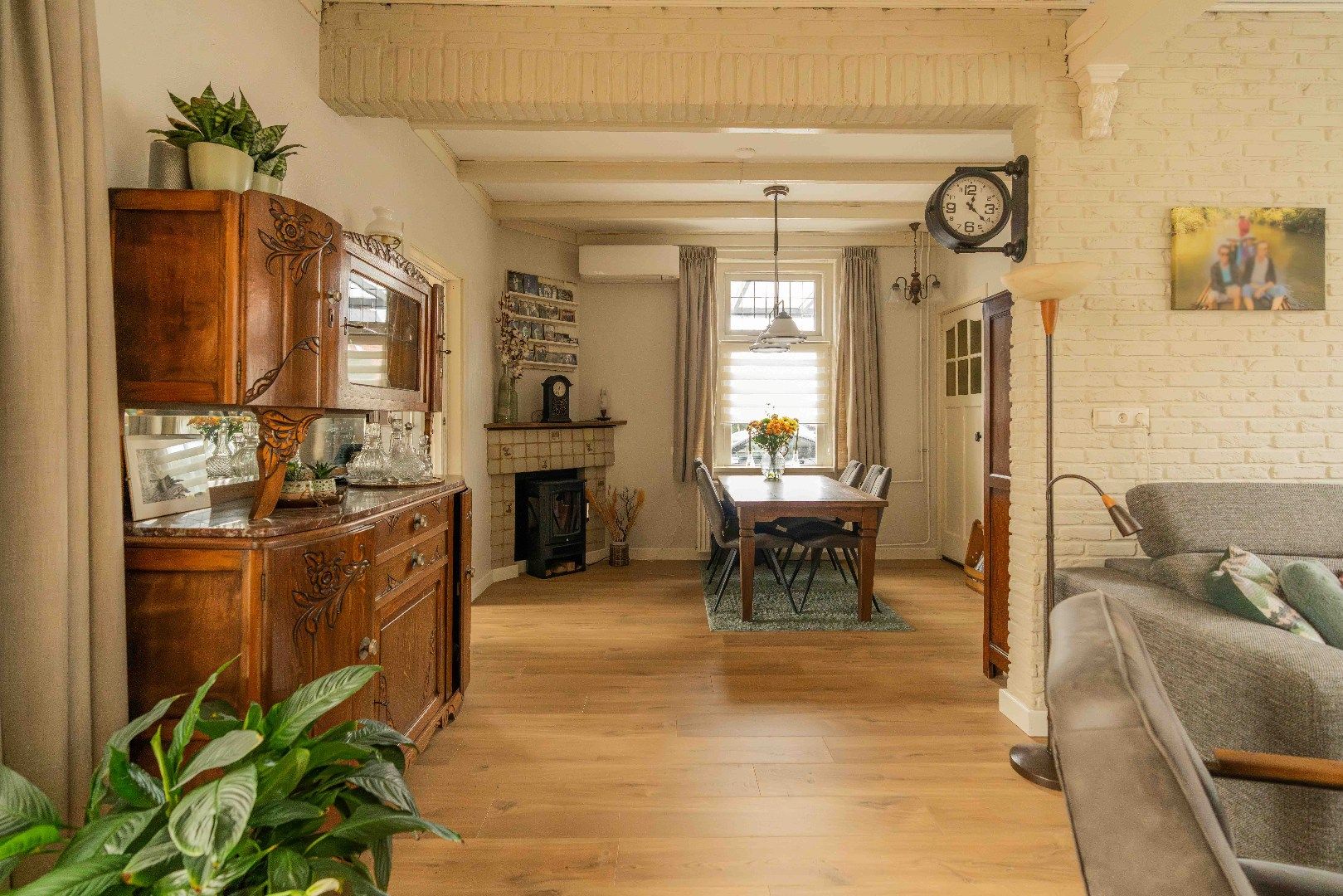 Photo 12 of Emmastraat 48