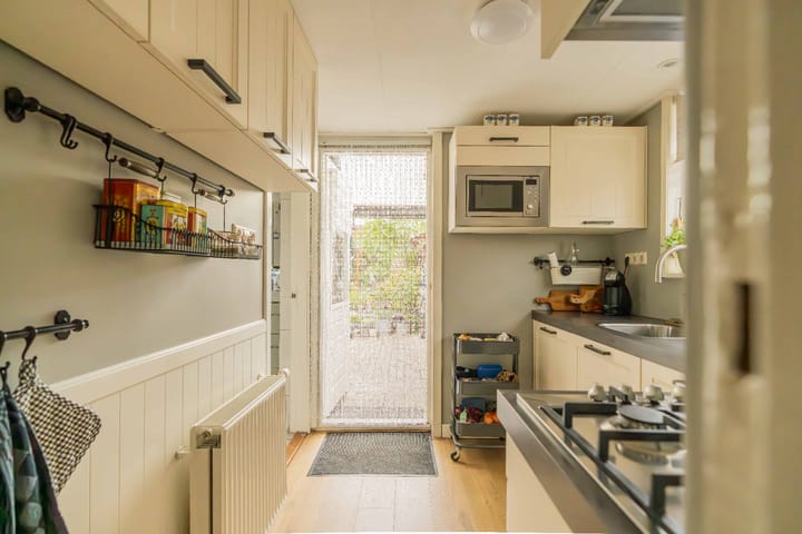 Foto 18 van Emmastraat 48