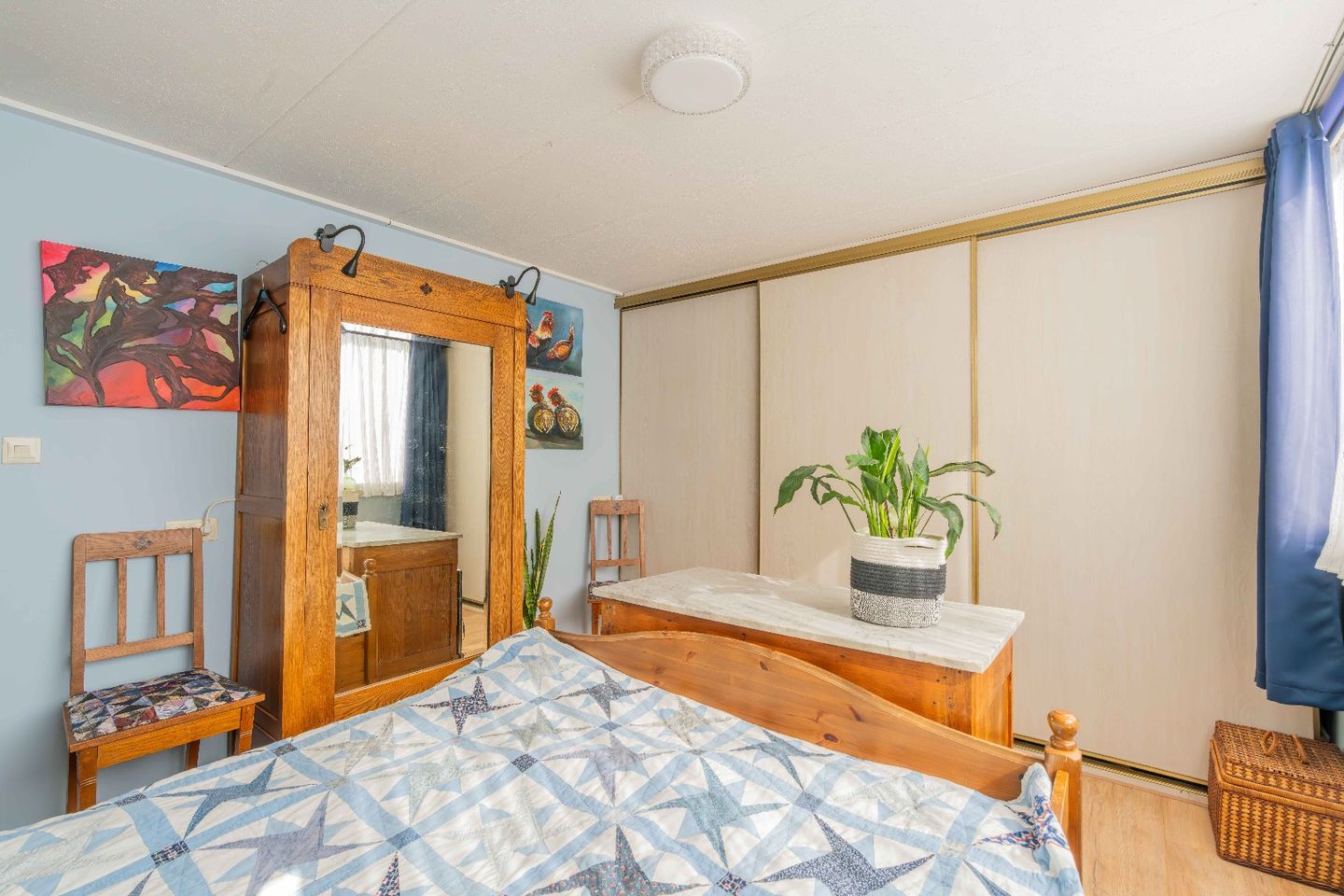 Photo 25 of Emmastraat 48