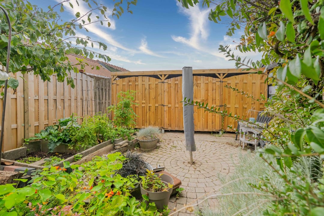 Photo 37 of Emmastraat 48