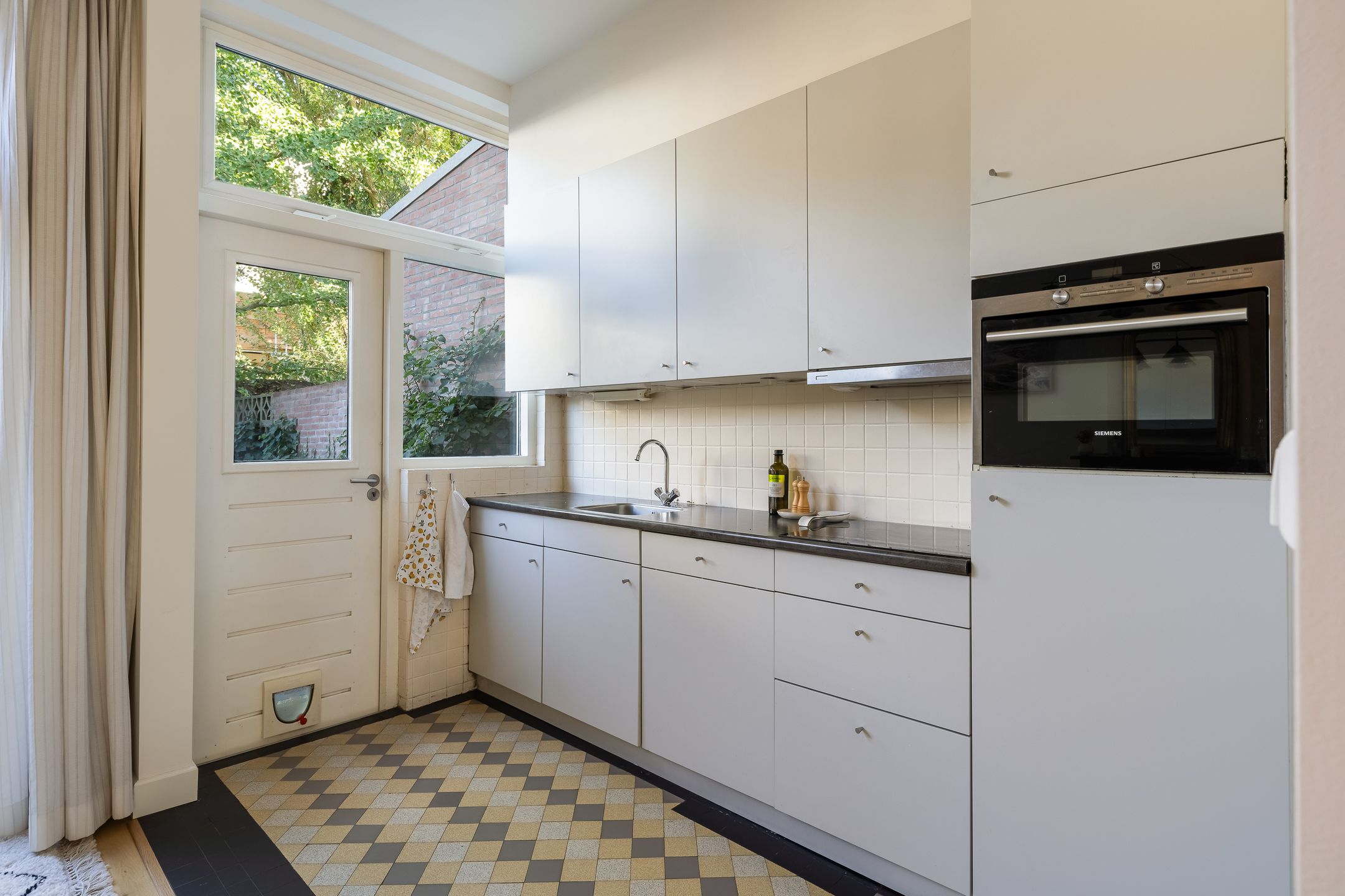 Foto 18 van Croeselaan 230