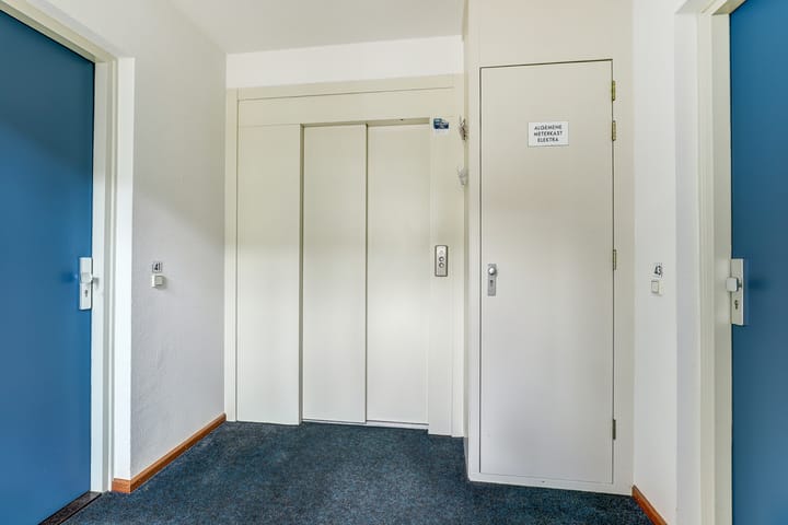 Foto 5 van Meester Linssenhof 45