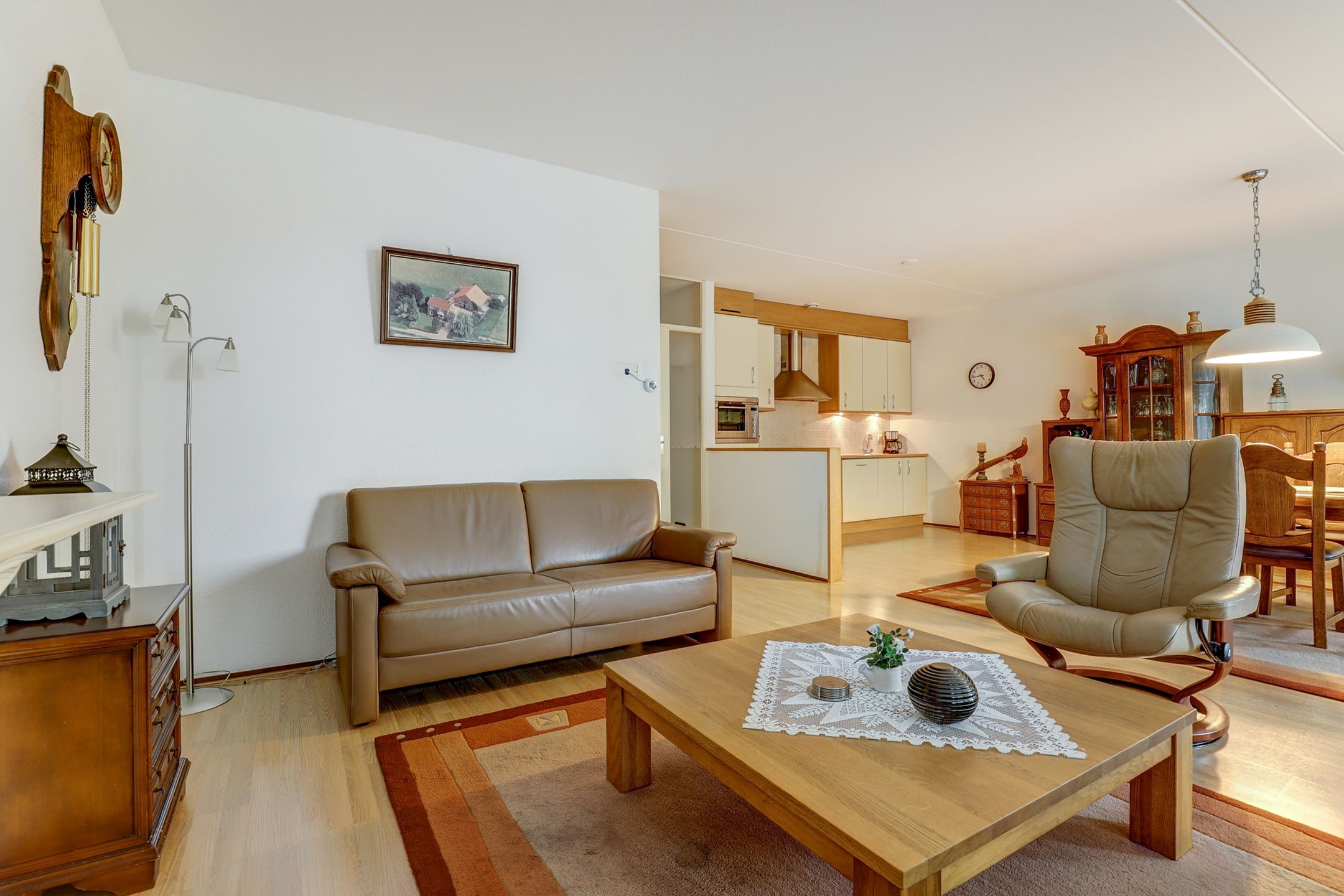 Foto 12 van Meester Linssenhof 45