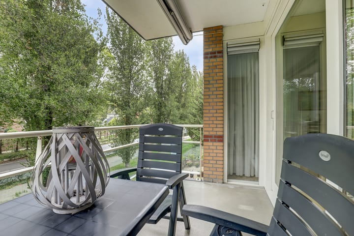 Foto 21 van Meester Linssenhof 45