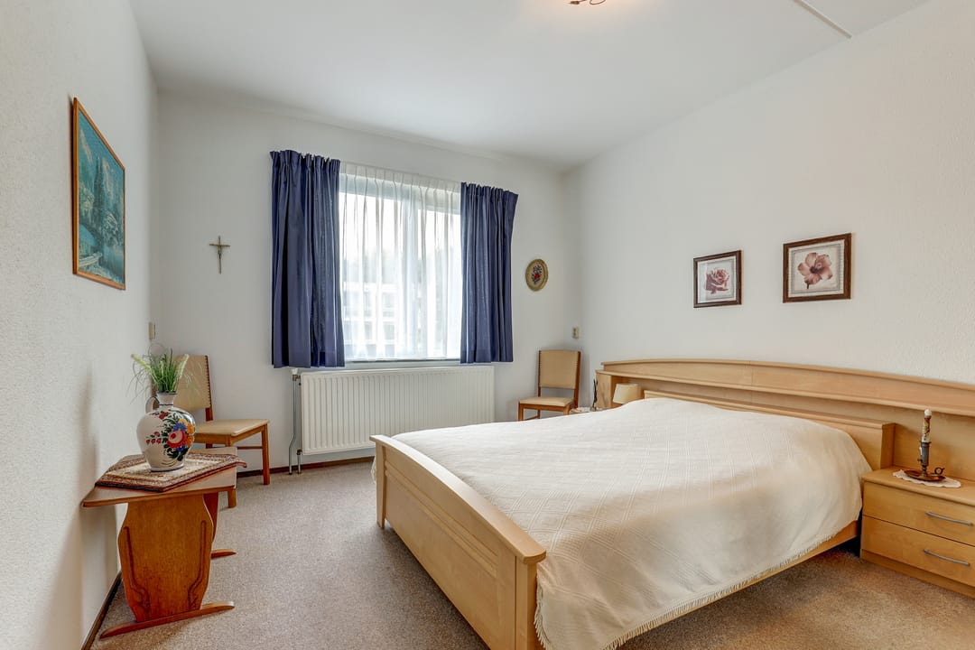 Foto 26 van Meester Linssenhof 45