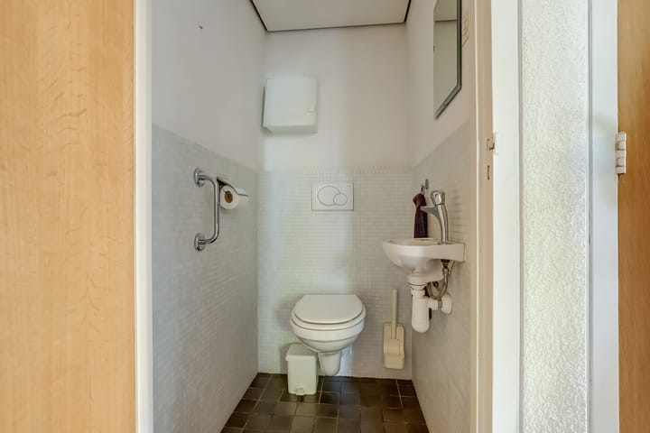 Photo 5 of Lidwinastraat 10