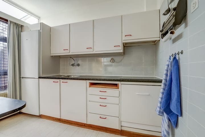 Photo 13 of Lidwinastraat 10