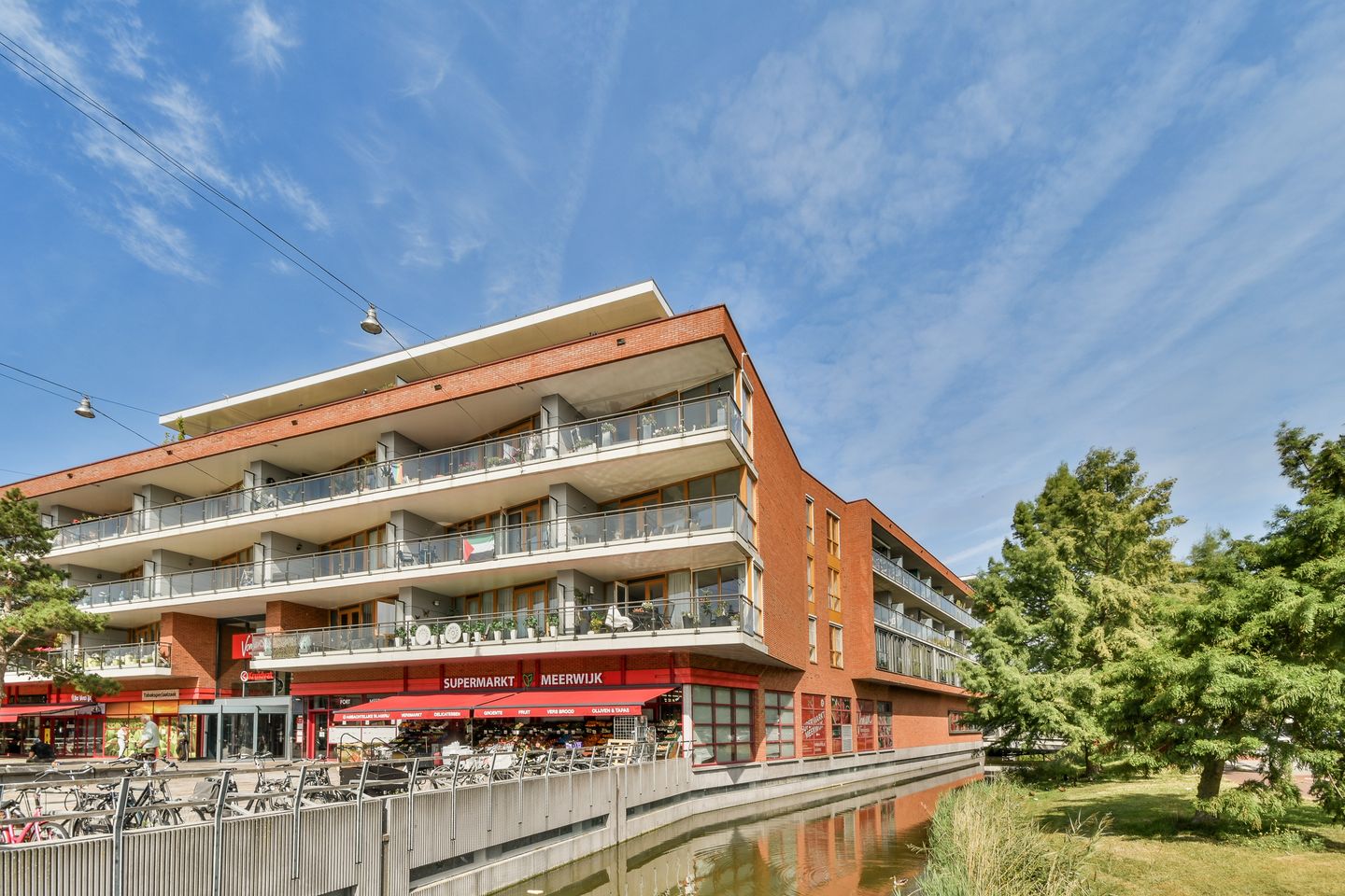 Foto 4 van Leonardo da Vinciplein 59