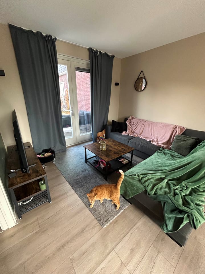 Photo 2 of Monseigneur van Kesselstraat 2-K