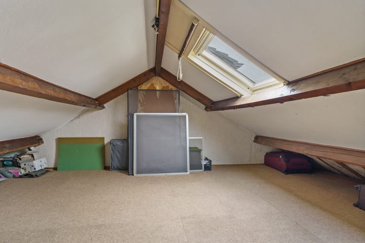 Foto 23 van van Halllaan 8