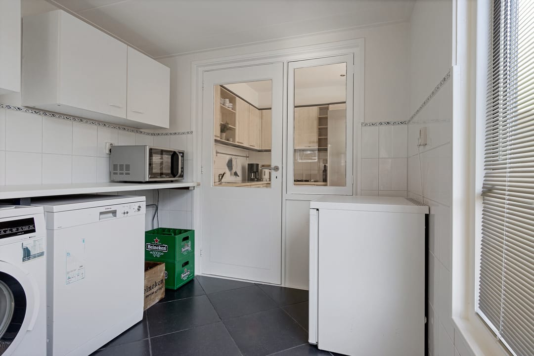 Photo 16 of Worp Tjaardastraat 77