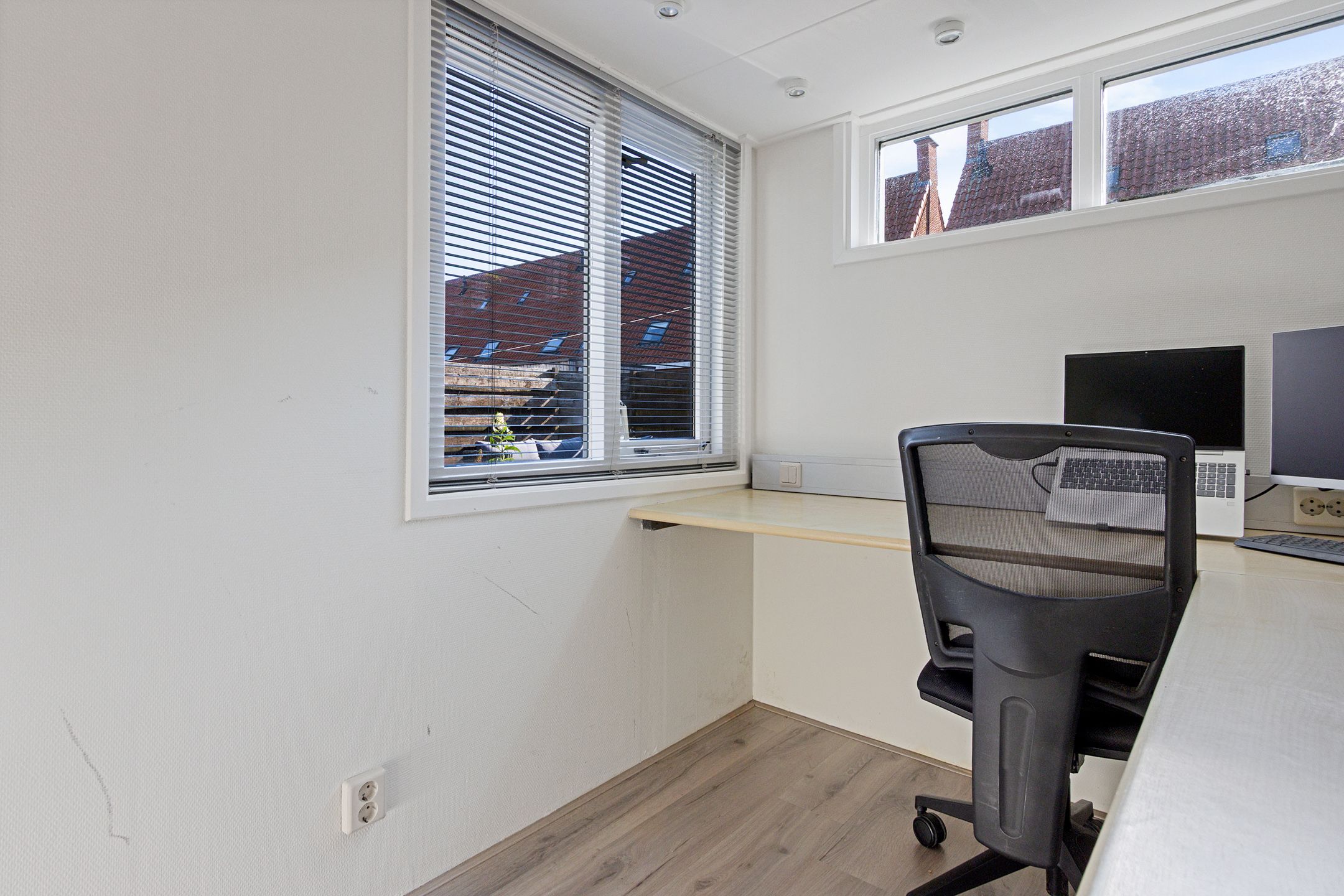 Photo 18 of Worp Tjaardastraat 77