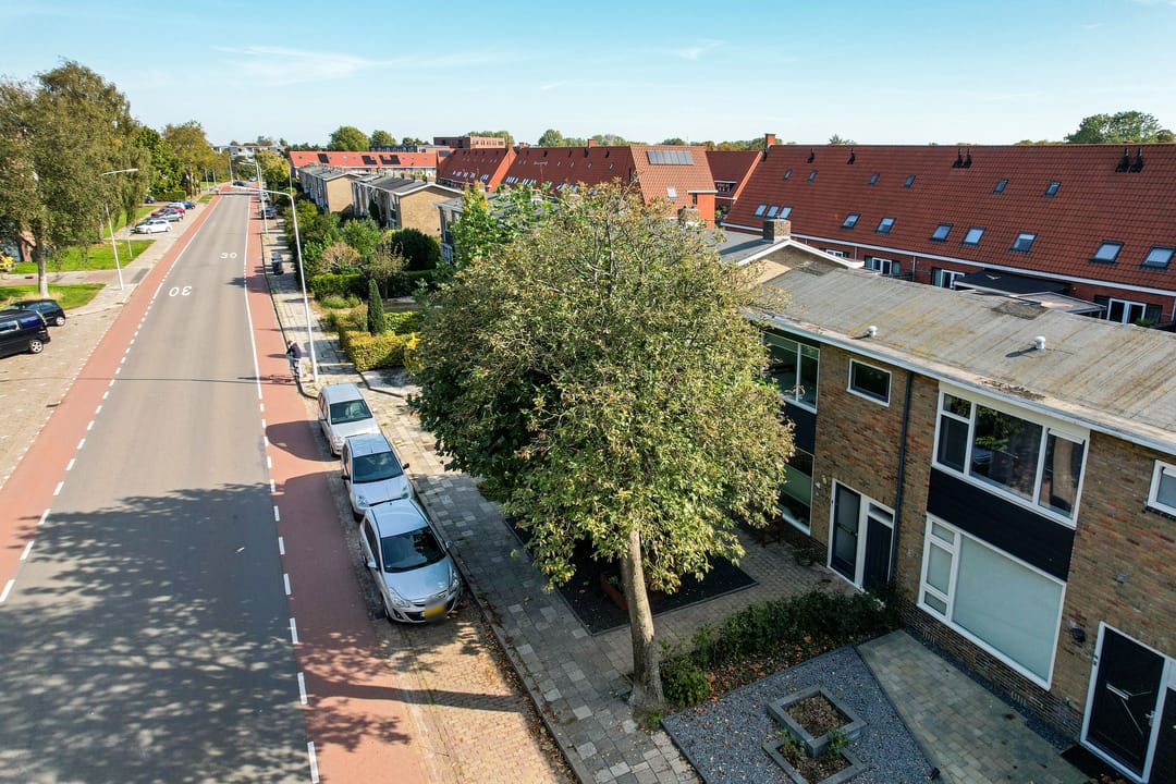 Photo 38 of Worp Tjaardastraat 77