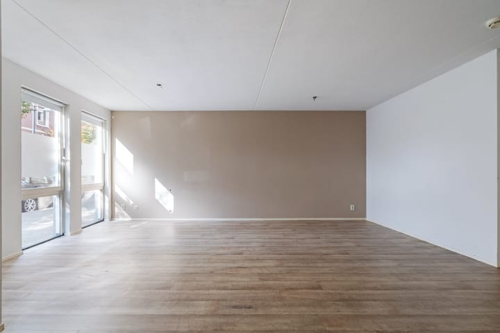 Foto 8 van Meerten Verhoffstraat 12-D