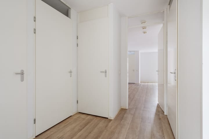 Foto 14 van Meerten Verhoffstraat 12-D