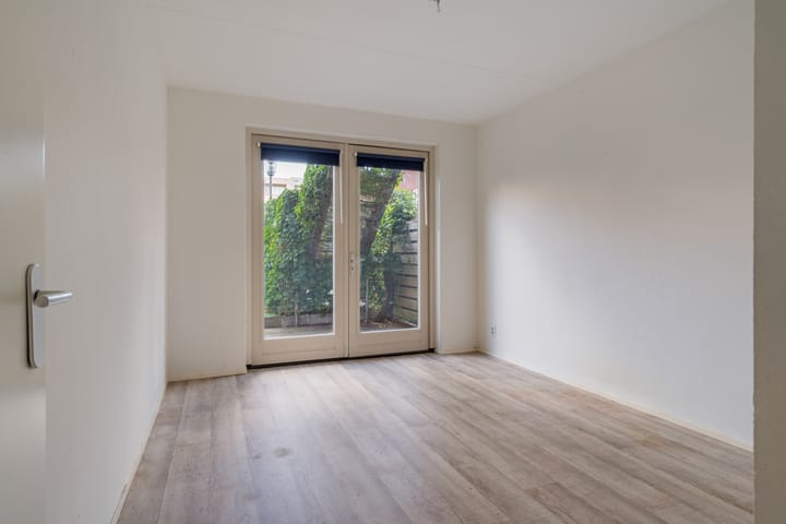 Foto 17 van Meerten Verhoffstraat 12-D