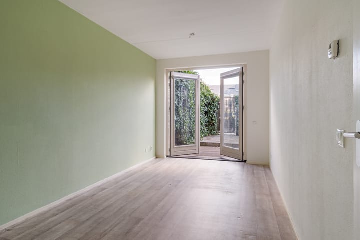 Foto 19 van Meerten Verhoffstraat 12-D