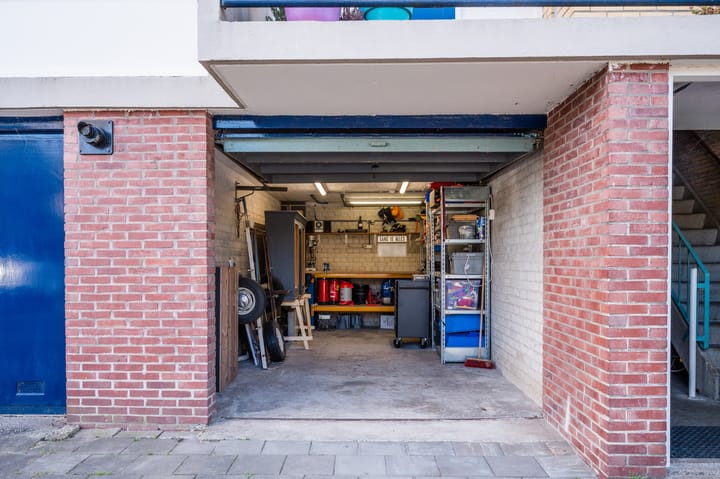 Photo 34 of Ambachtshof 55