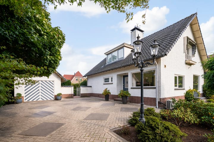 Foto 44 van Graaf Bentincklaan 10