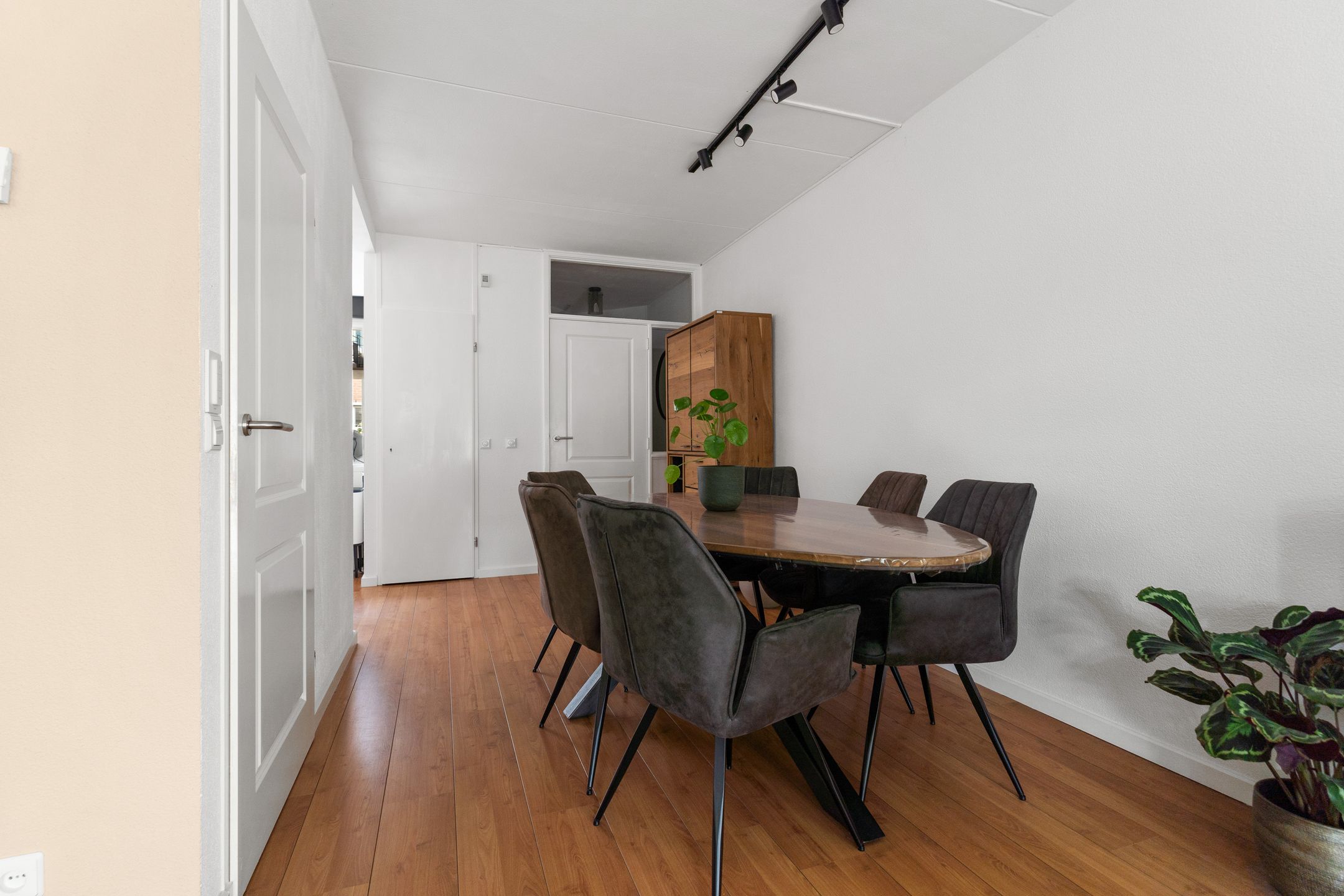 Foto 9 van Bredasingel 150