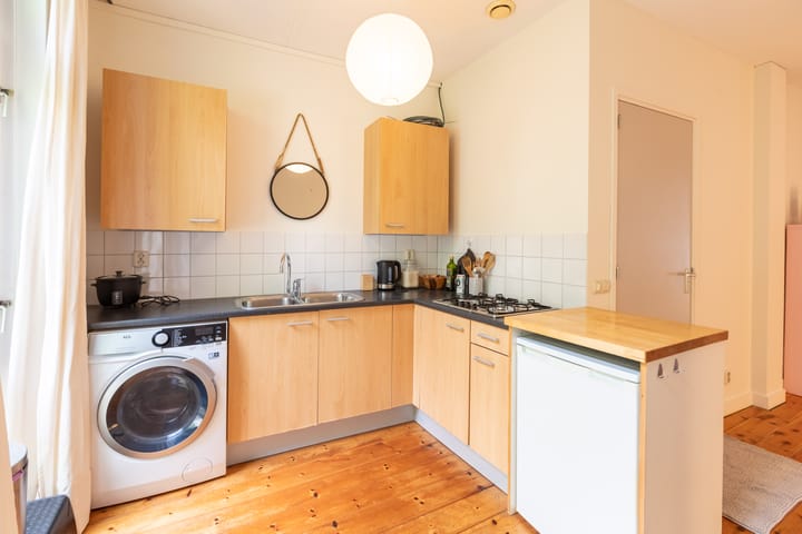 Foto 12 van Vollersgracht 16