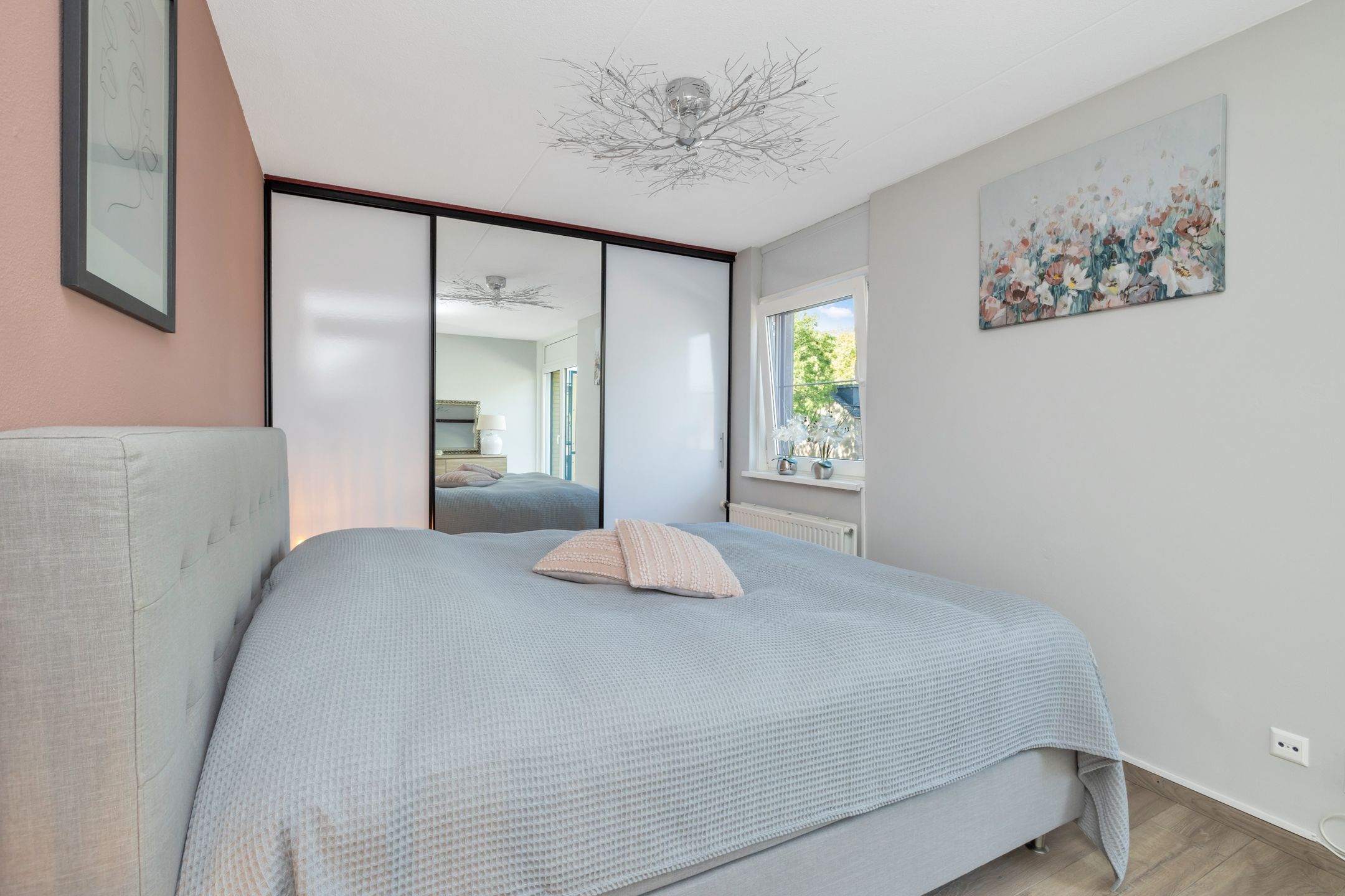 Photo 42 of Wulpstraat 22