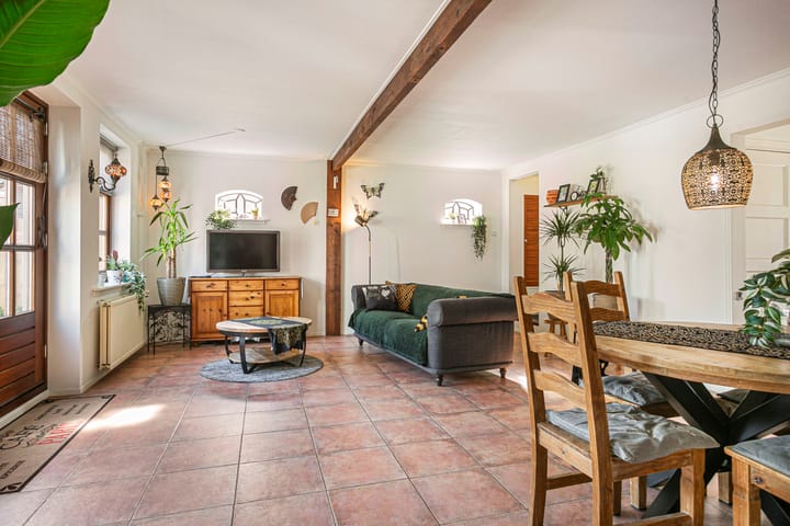 Photo 2 of van Heemstraweg 12