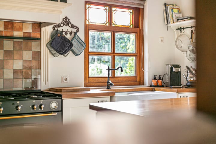 Photo 9 of van Heemstraweg 12