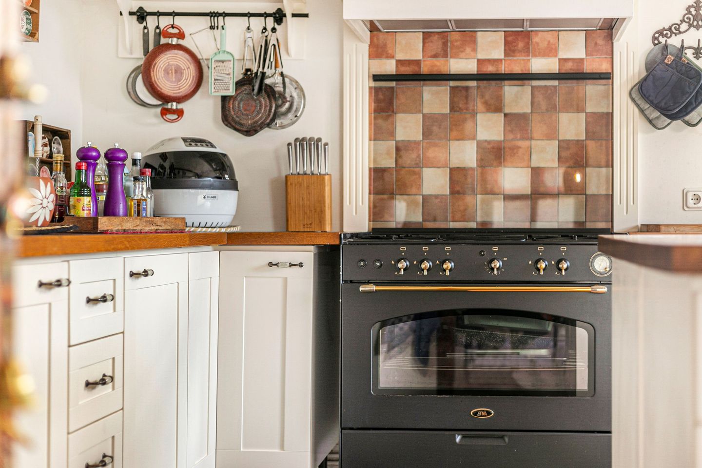 Foto 10 van van Heemstraweg 12