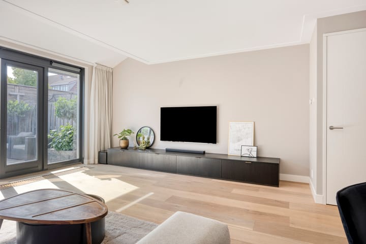 Foto 9 van Saarland 66