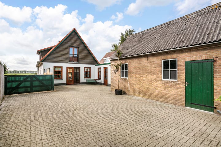 Photo 14 of van Heemstraweg 12