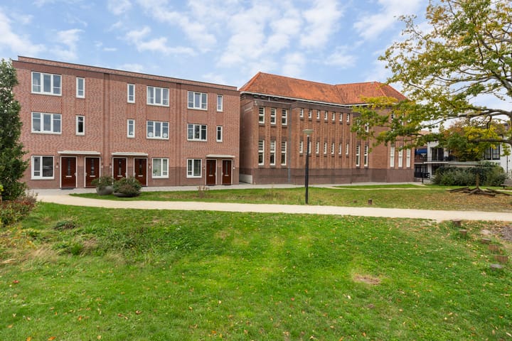 Foto 5 van Fenacoliusplein 9