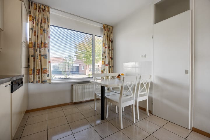 Photo 17 of Zwaardenburg 149