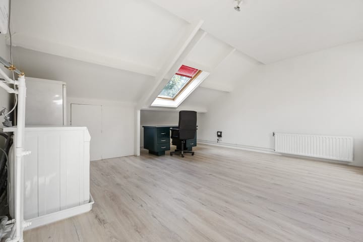 Photo 37 of Zwaardenburg 149