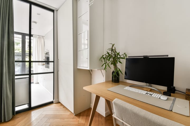 Photo 13 of Van Hogendorpstraat 154-H