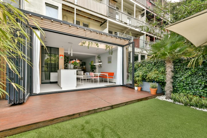 Photo 19 of Van Hogendorpstraat 154-H