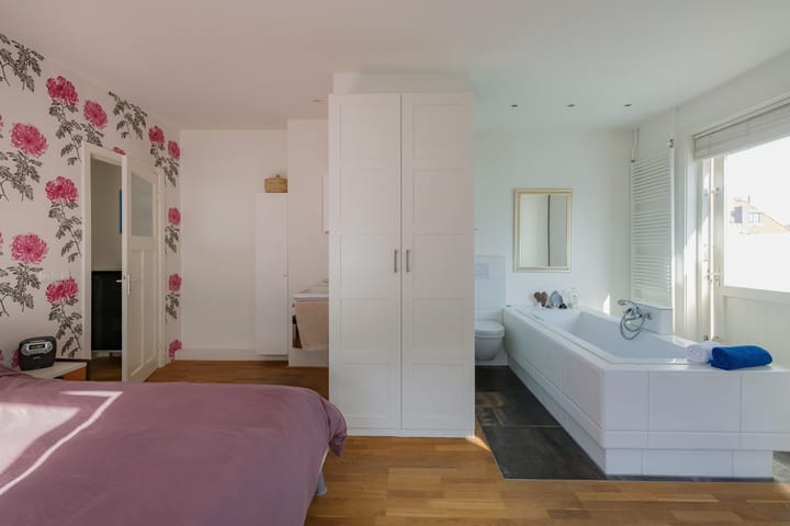 Photo 40 of Zeeweg 275