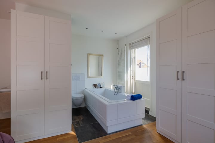 Photo 42 of Zeeweg 275