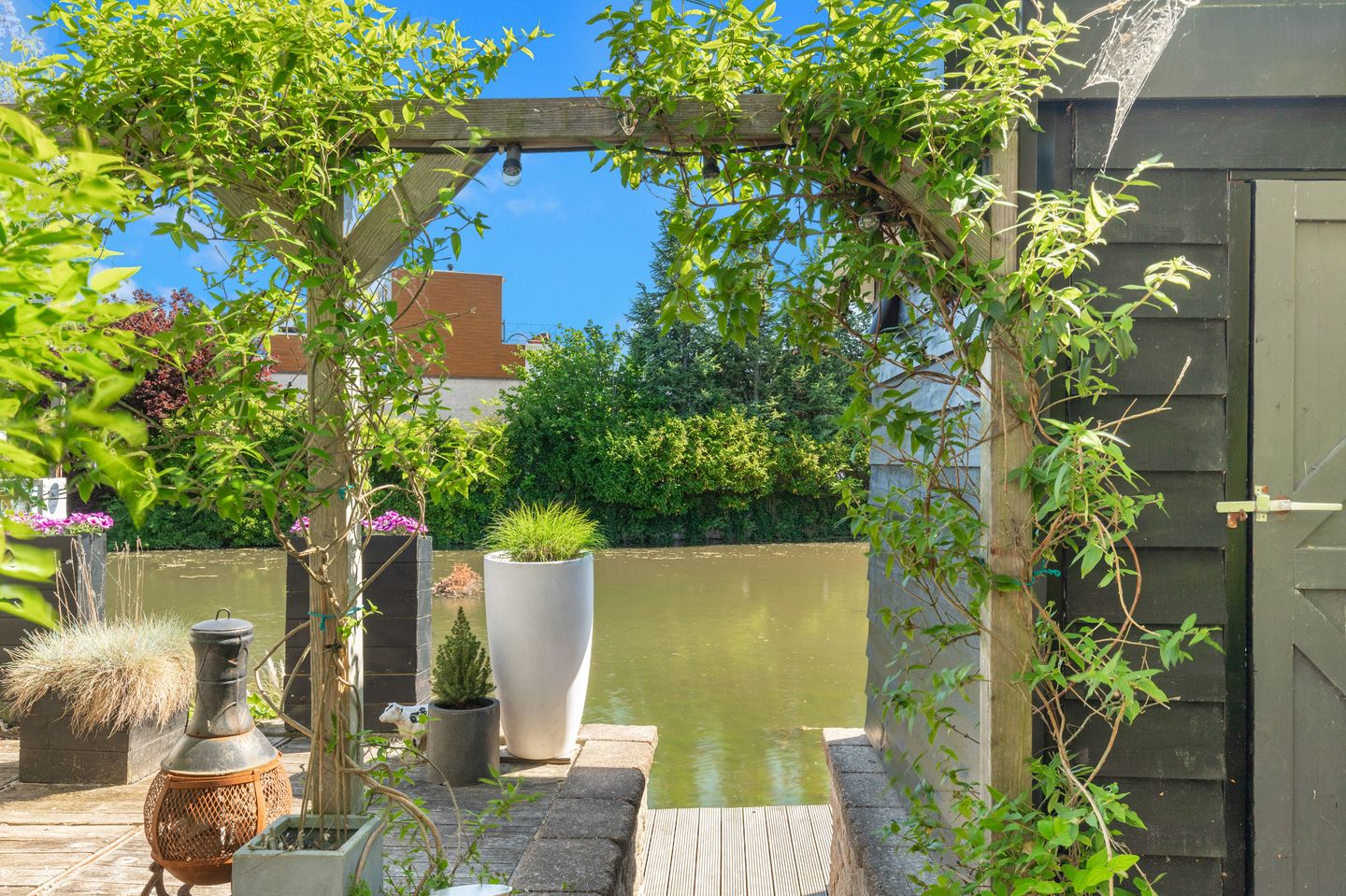 Foto 34 van Henriëtte Henriquez Pimenteltuin 30