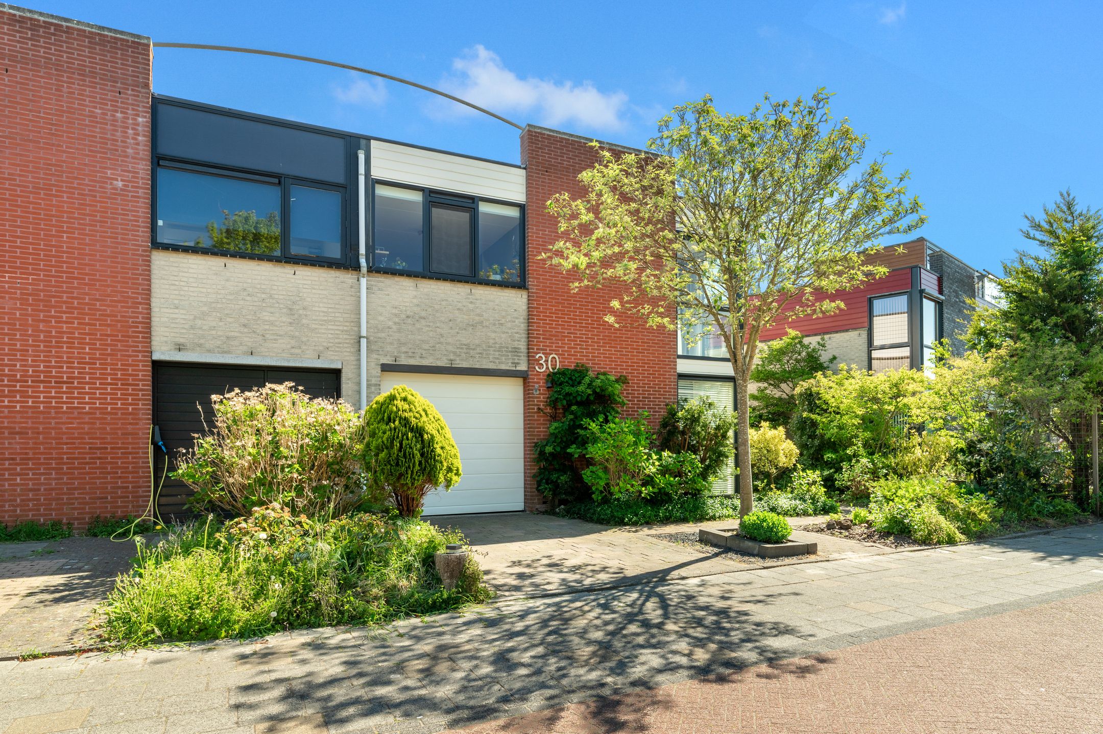 Foto 36 van Henriëtte Henriquez Pimenteltuin 30