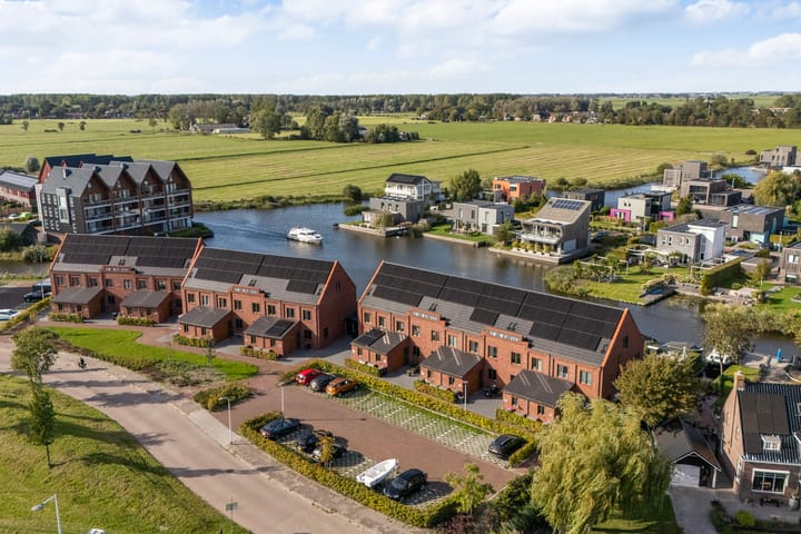 Foto 44 van Groningerstraatweg 363-G