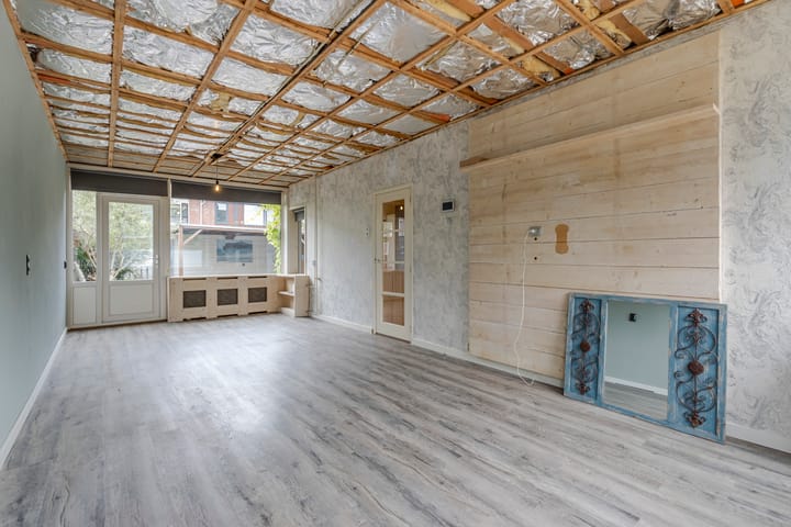 Foto 4 van Reviusstraat 10