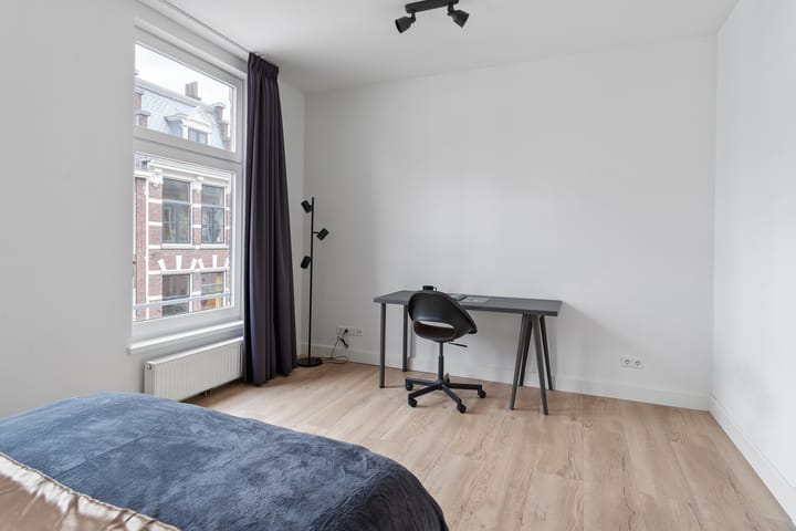 Foto 23 van Boterstraat 27-B