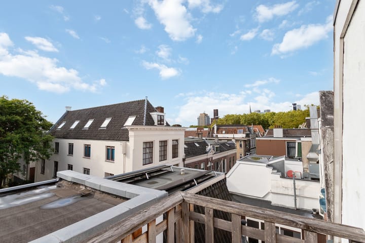 Foto 33 van Boterstraat 27-B