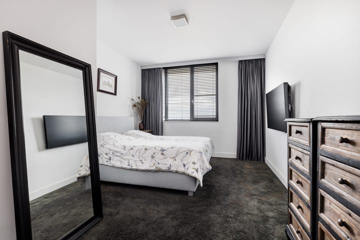 Photo 34 of Platehaven 89