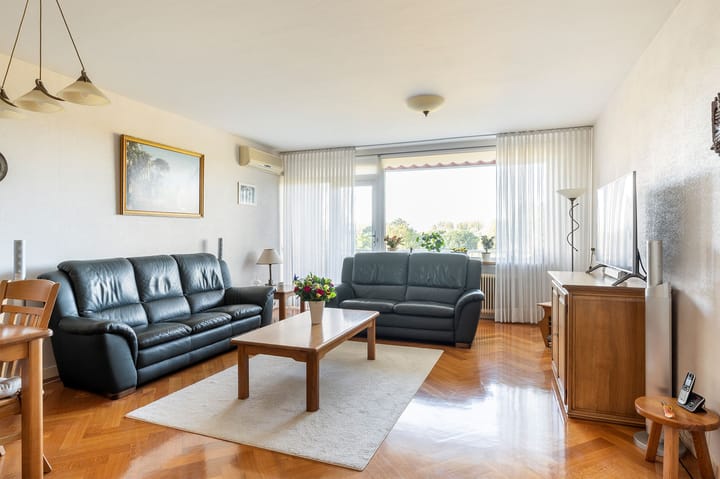 Foto 2 van Holysingel 190