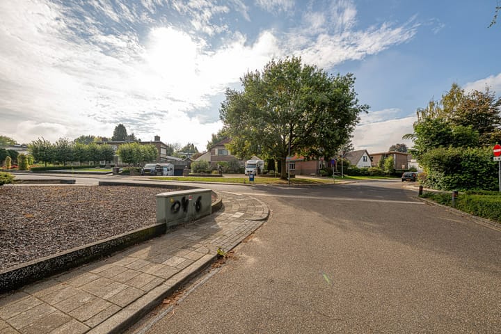 Photo 5 of Alexanderstraat 12