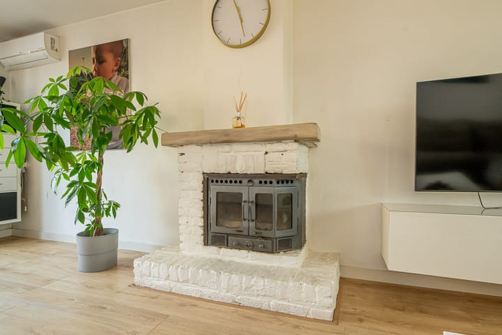 Photo 17 of Alexanderstraat 12