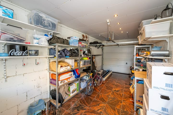 Photo 21 of Alexanderstraat 12